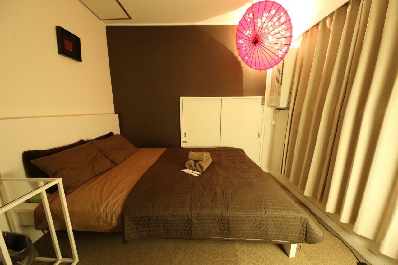 Casa Hana Tokyo Esterno foto
